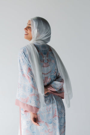 A03 - Lillyscarfofficial