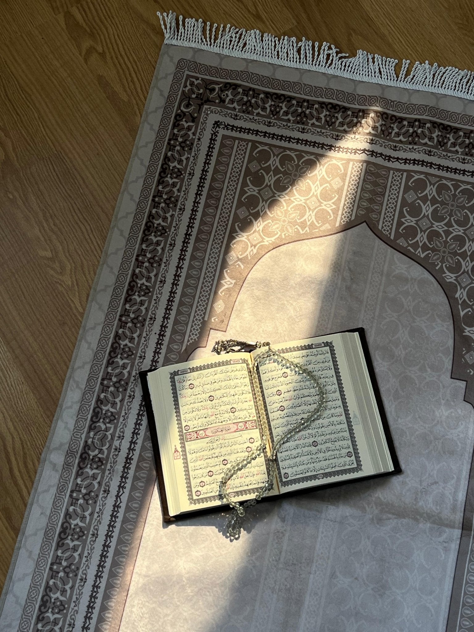 Beige Turath - Lillyscarfofficial