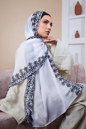 Black Edges - Lillyscarfofficial