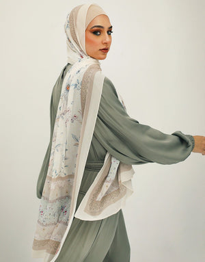 Julian - Lillyscarfofficial