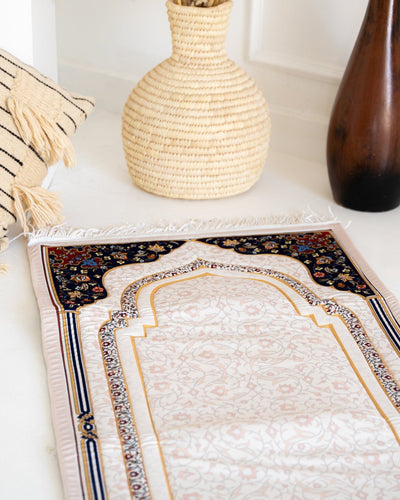 Kenouz - Lillyscarfofficial