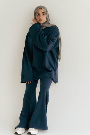 Minimal V in petroleum - Lillyscarfofficial