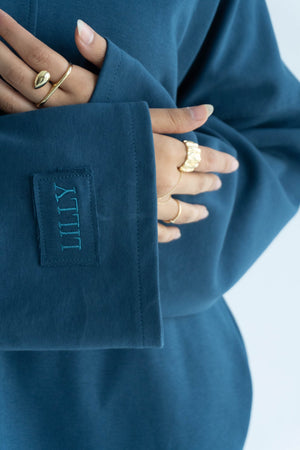 Minimal V in petroleum - Lillyscarfofficial