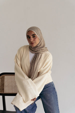 The wrap cozy top in Beige - Lillyscarfofficial