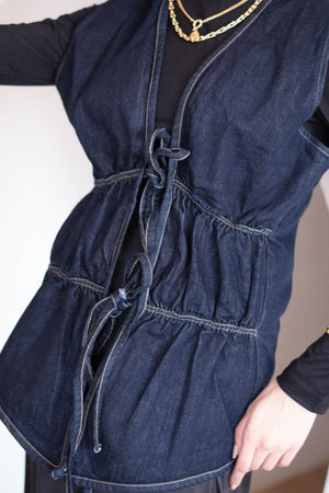 yascelina tie - front top in denim - Lillyscarfofficial