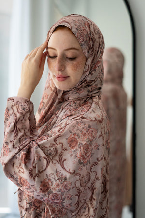 Youmn isdal - Lillyscarfofficial