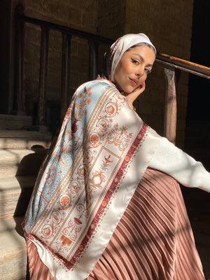 Qumr - Lillyscarfofficial