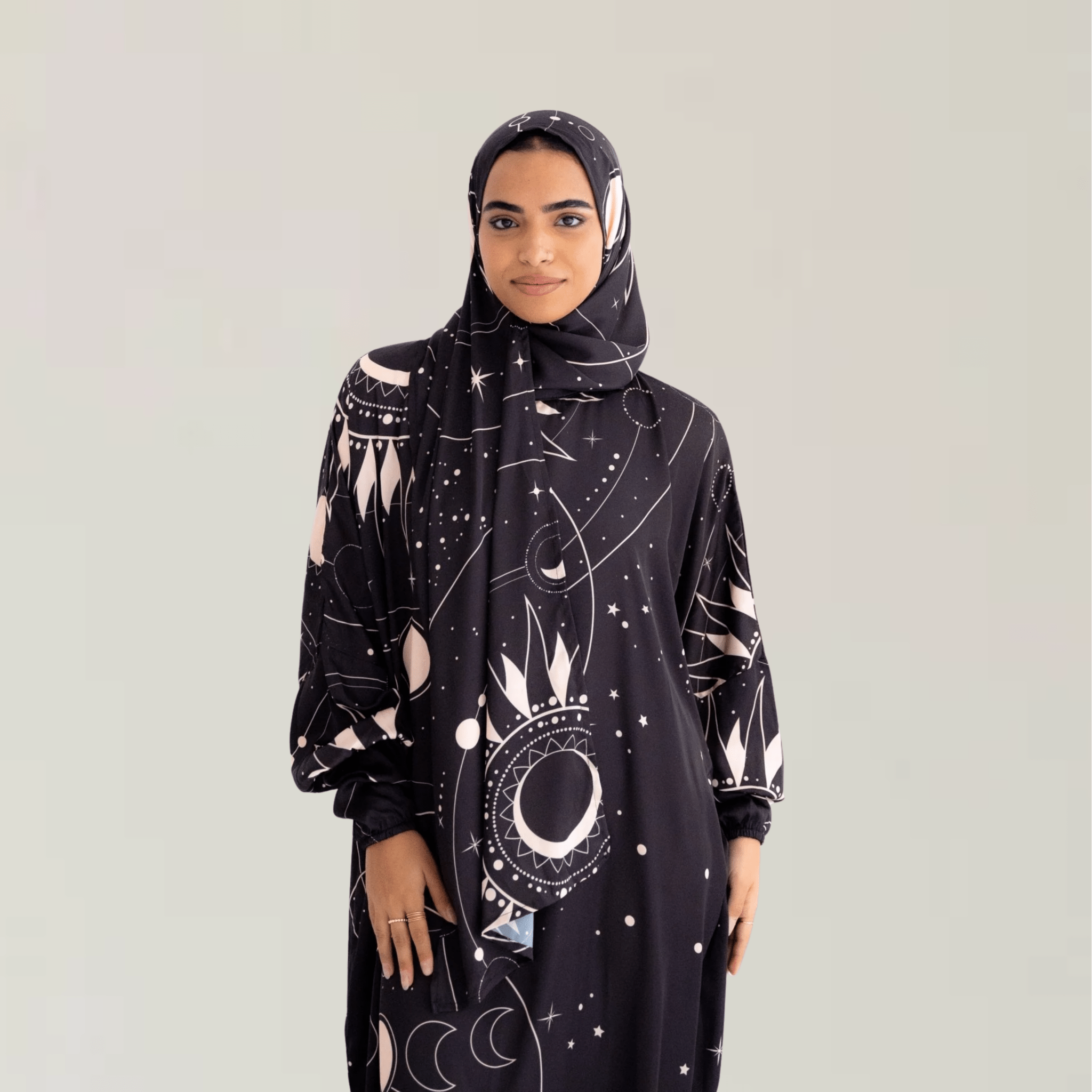 praying Isdal - Lillyscarfofficial