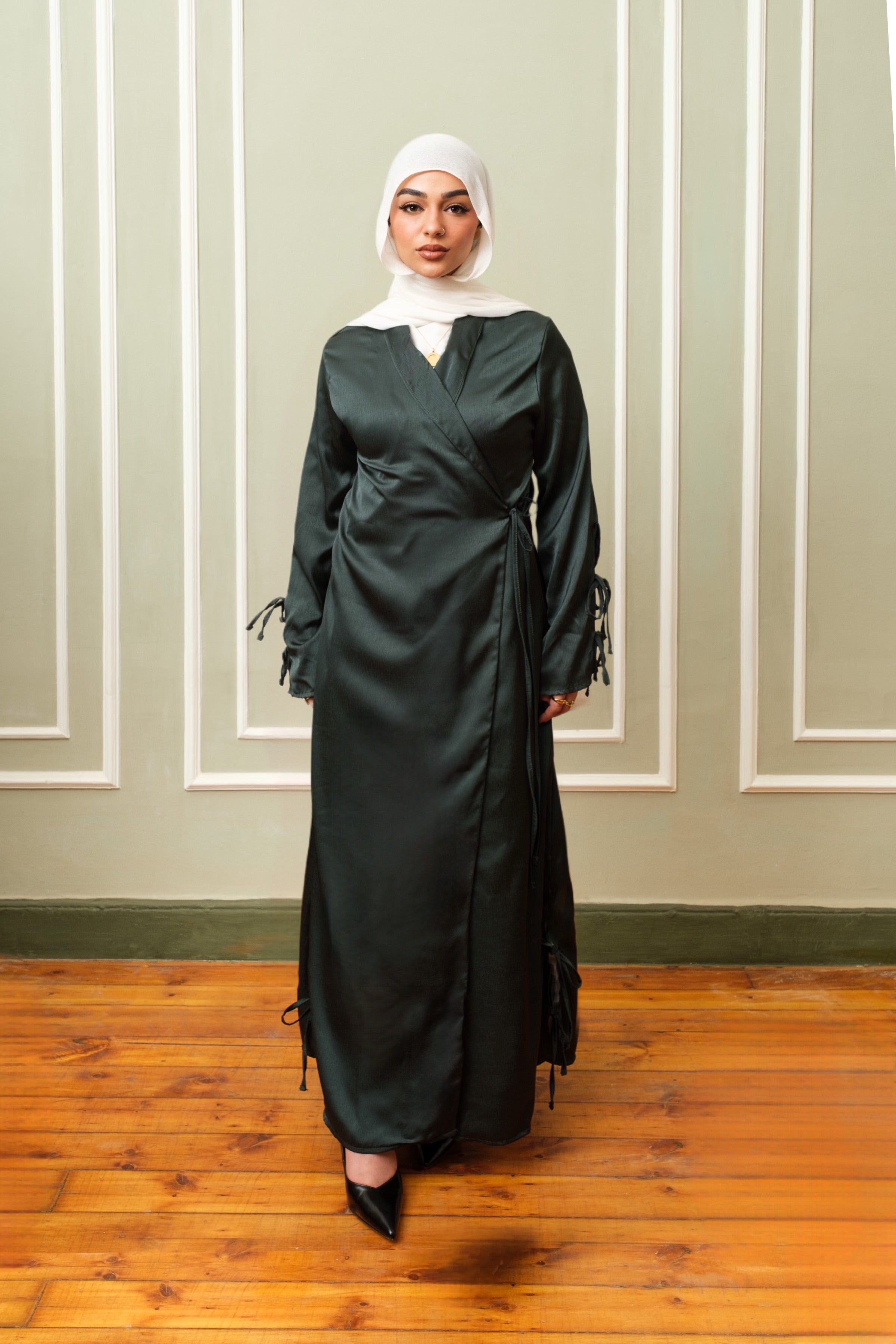 Hameeda abaya R02