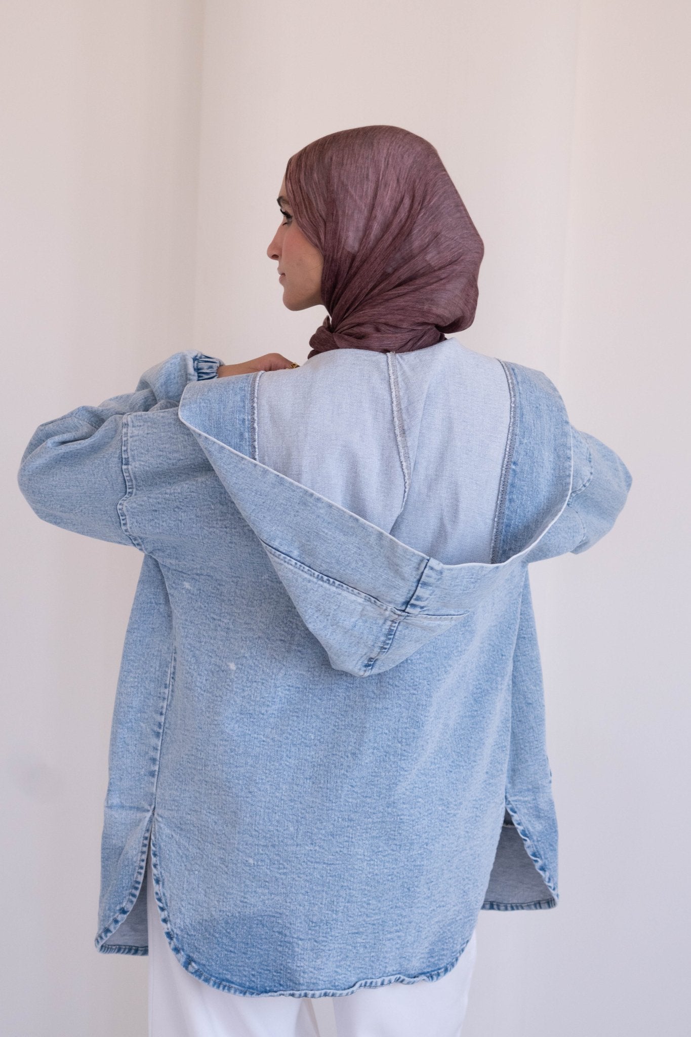 A light blue oversized denim jacket - Lillyscarfofficial