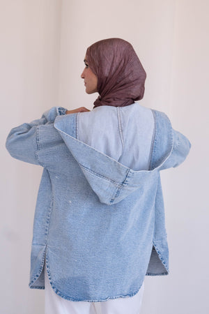 A light blue oversized denim jacket - Lillyscarfofficial