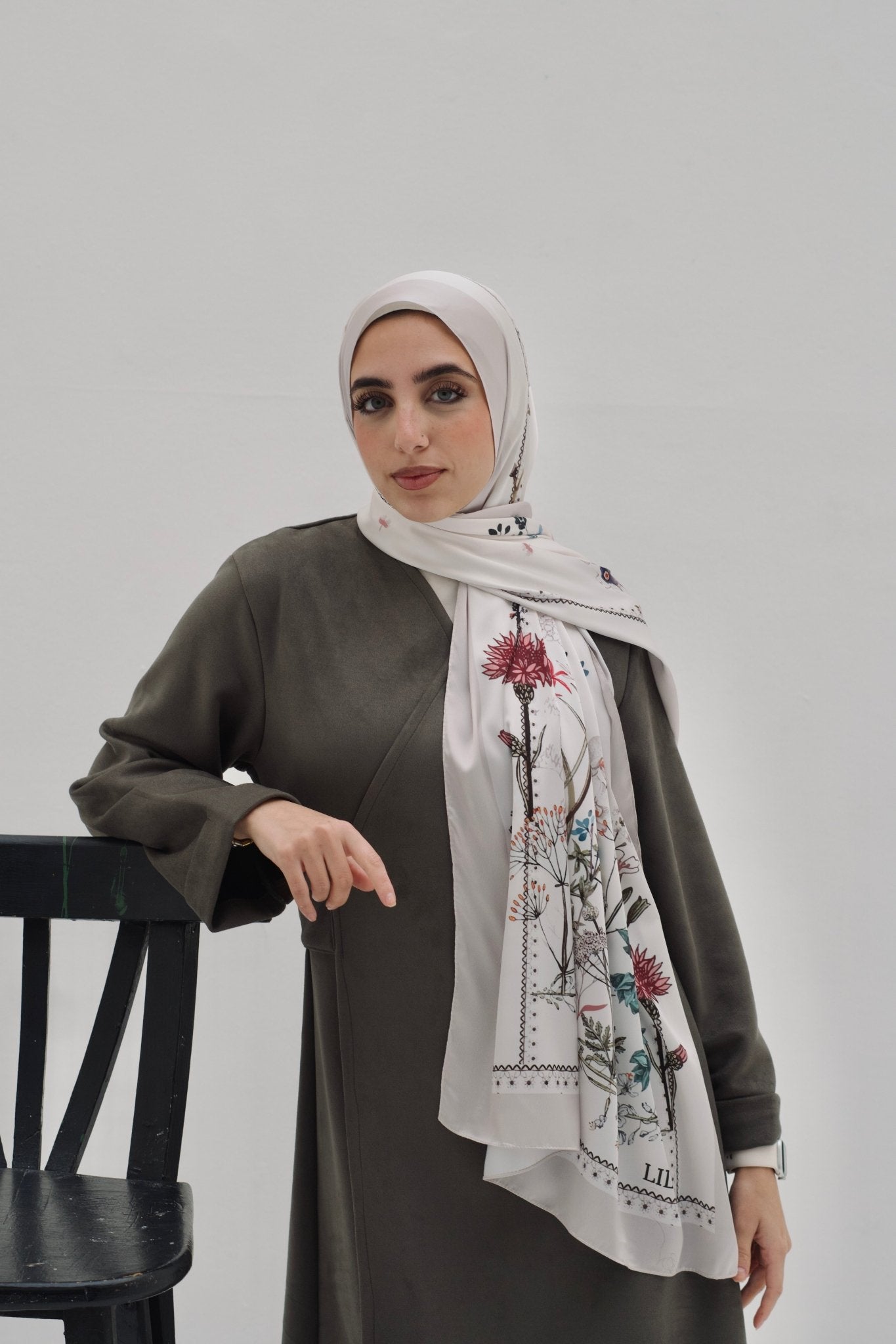 Aisha satin - Lillyscarfofficial