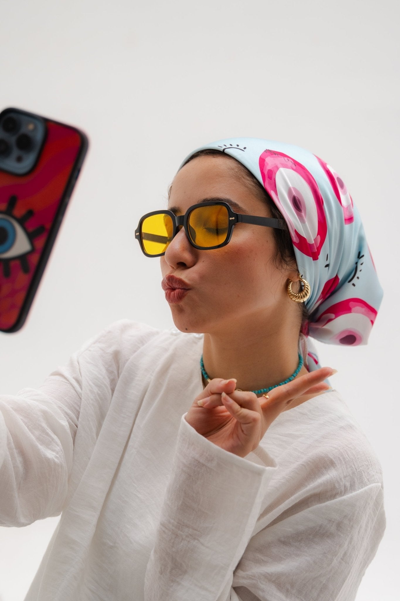 All Eyes On Me - Lillyscarfofficial