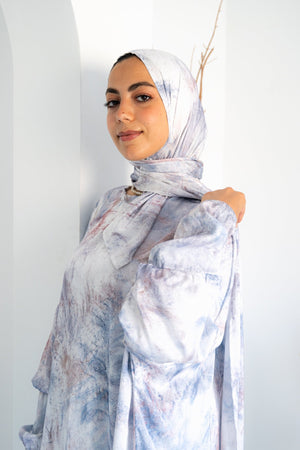 Alora isdal - Lillyscarfofficial