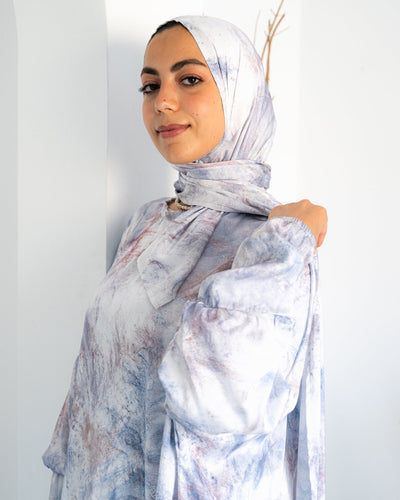 Alora isdal - Lillyscarfofficial