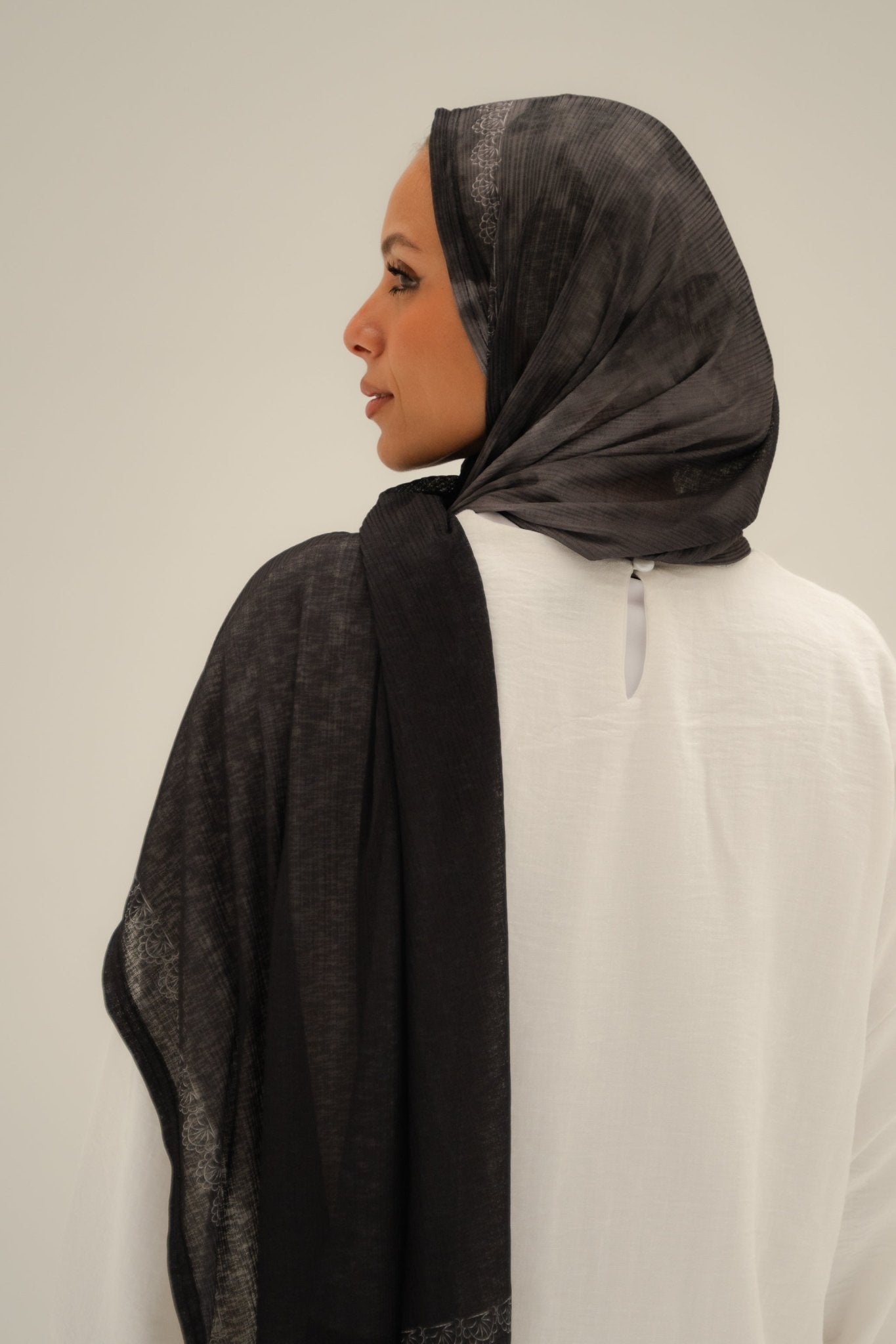 Arabella Whisper - Lillyscarfofficial