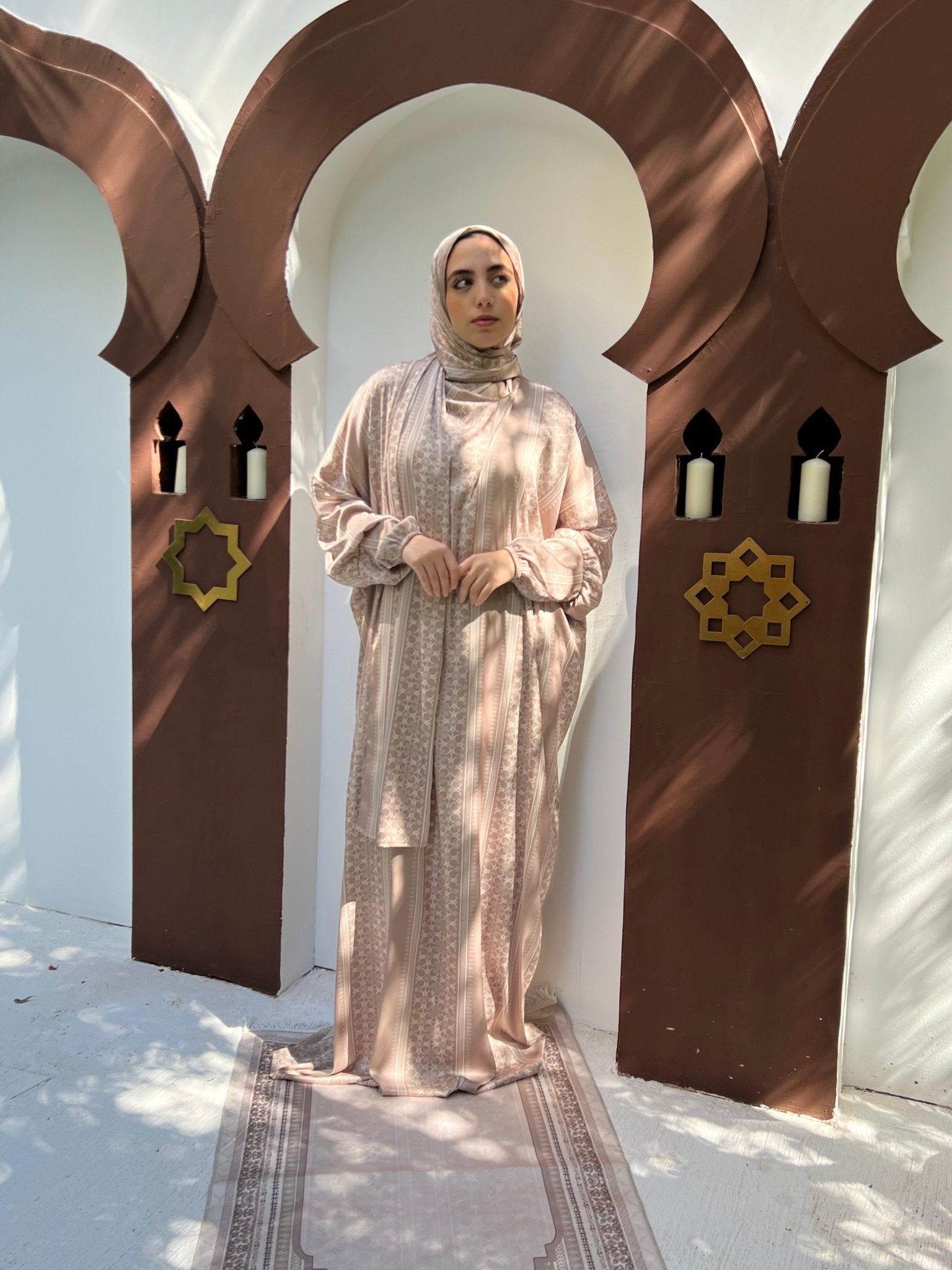 beige turath isdal - Lillyscarfofficial