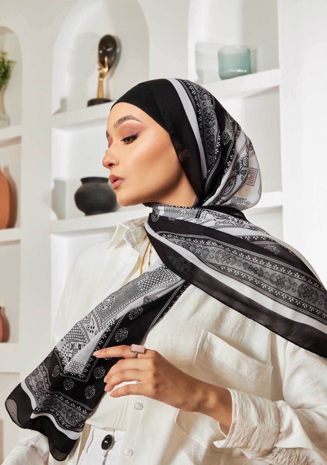 Black Blush - Lillyscarfofficial