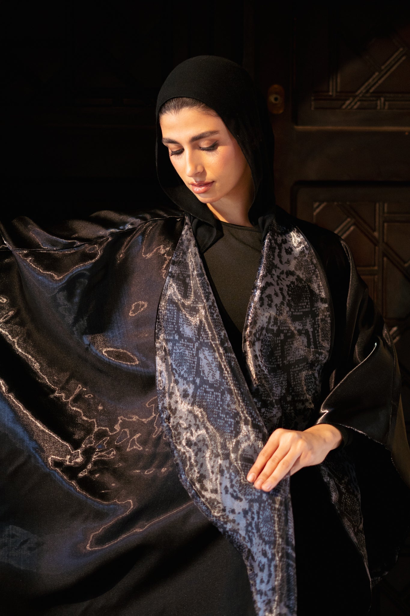 Black Glow Reversible Caftan - Lillyscarfofficial