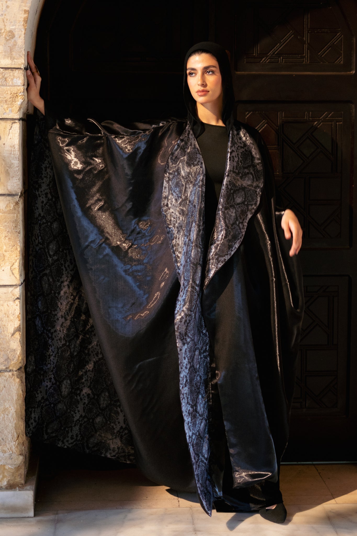 Black Glow Reversible Caftan - Lillyscarfofficial