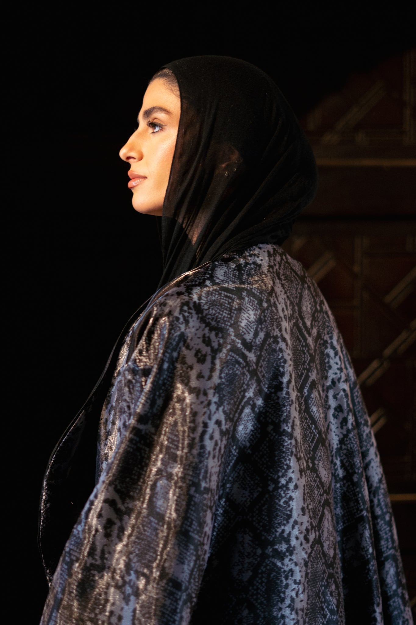 Black Glow Reversible Caftan - Lillyscarfofficial