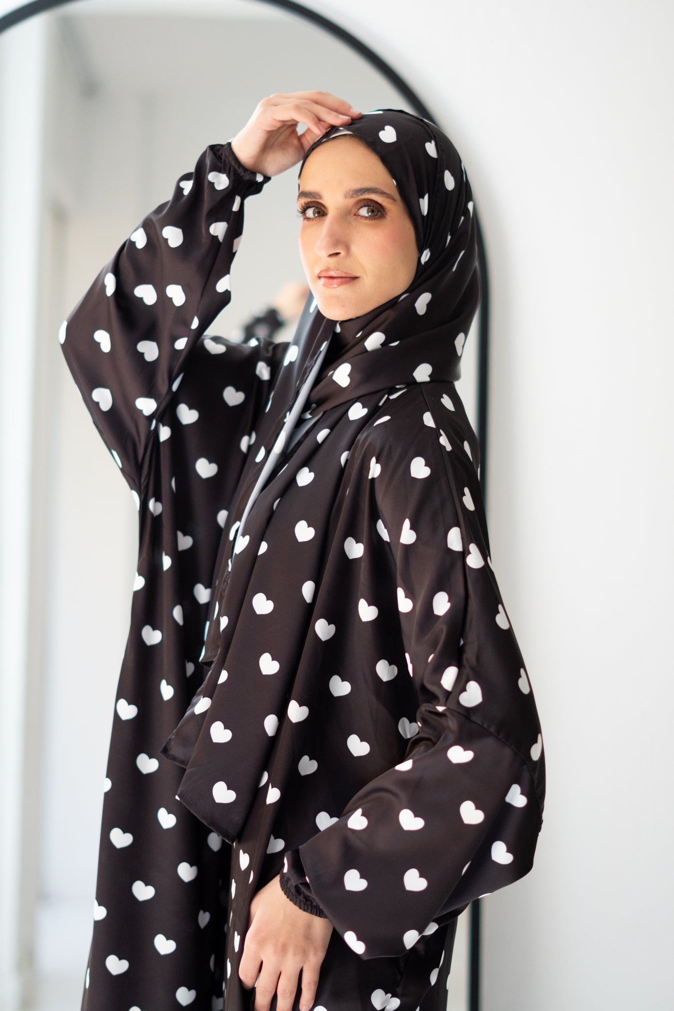 Black Hearts Isdal - Lillyscarfofficial