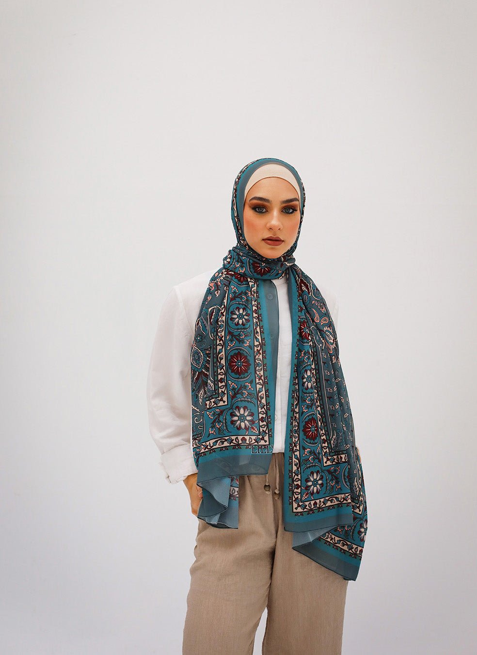 Bloom - Lillyscarfofficial