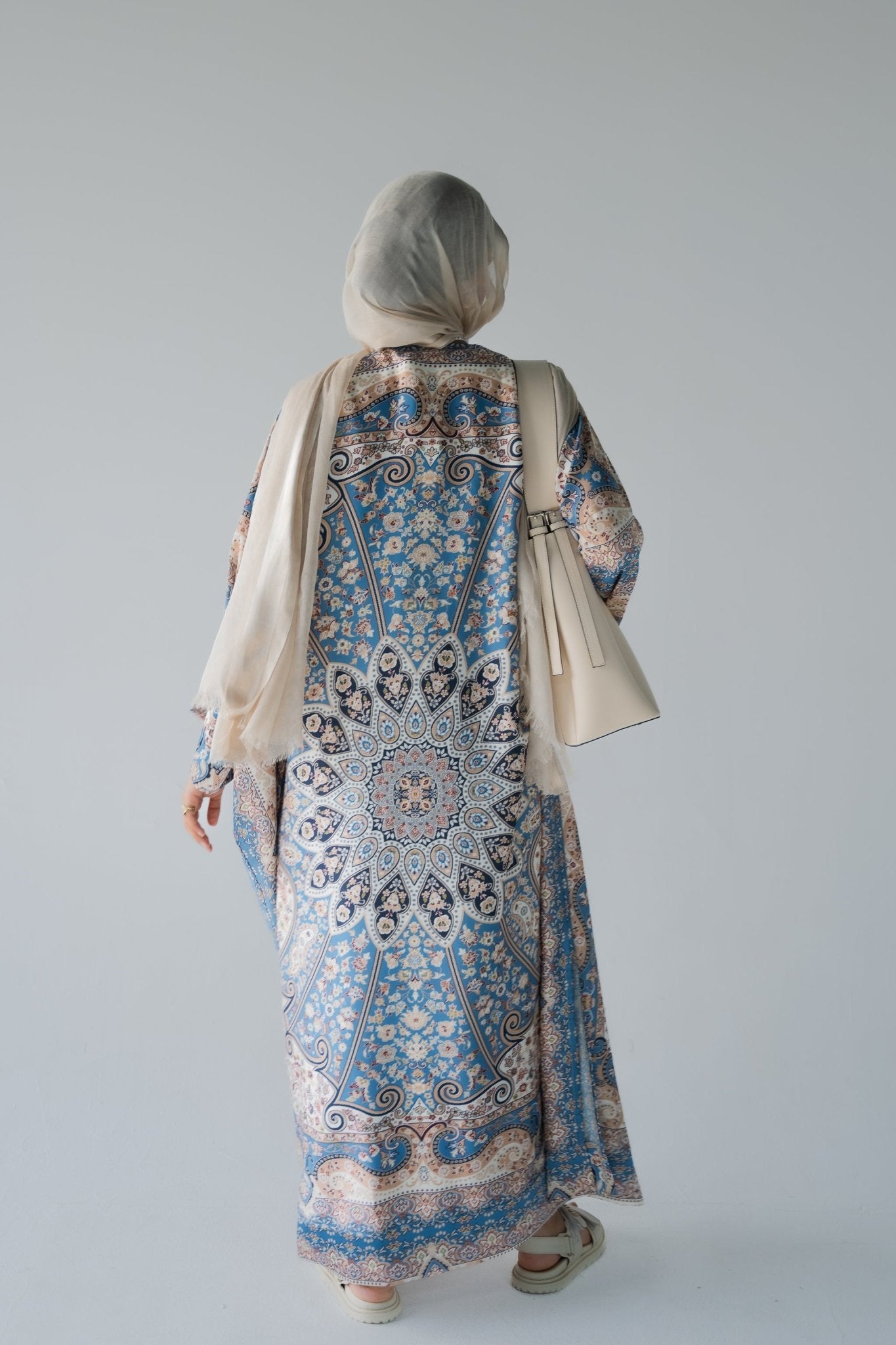 Blue Mandela - Lillyscarfofficial