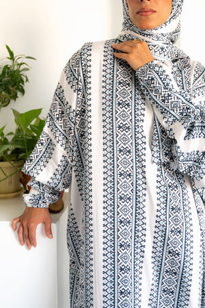 Blue turath isdal - Lillyscarfofficial