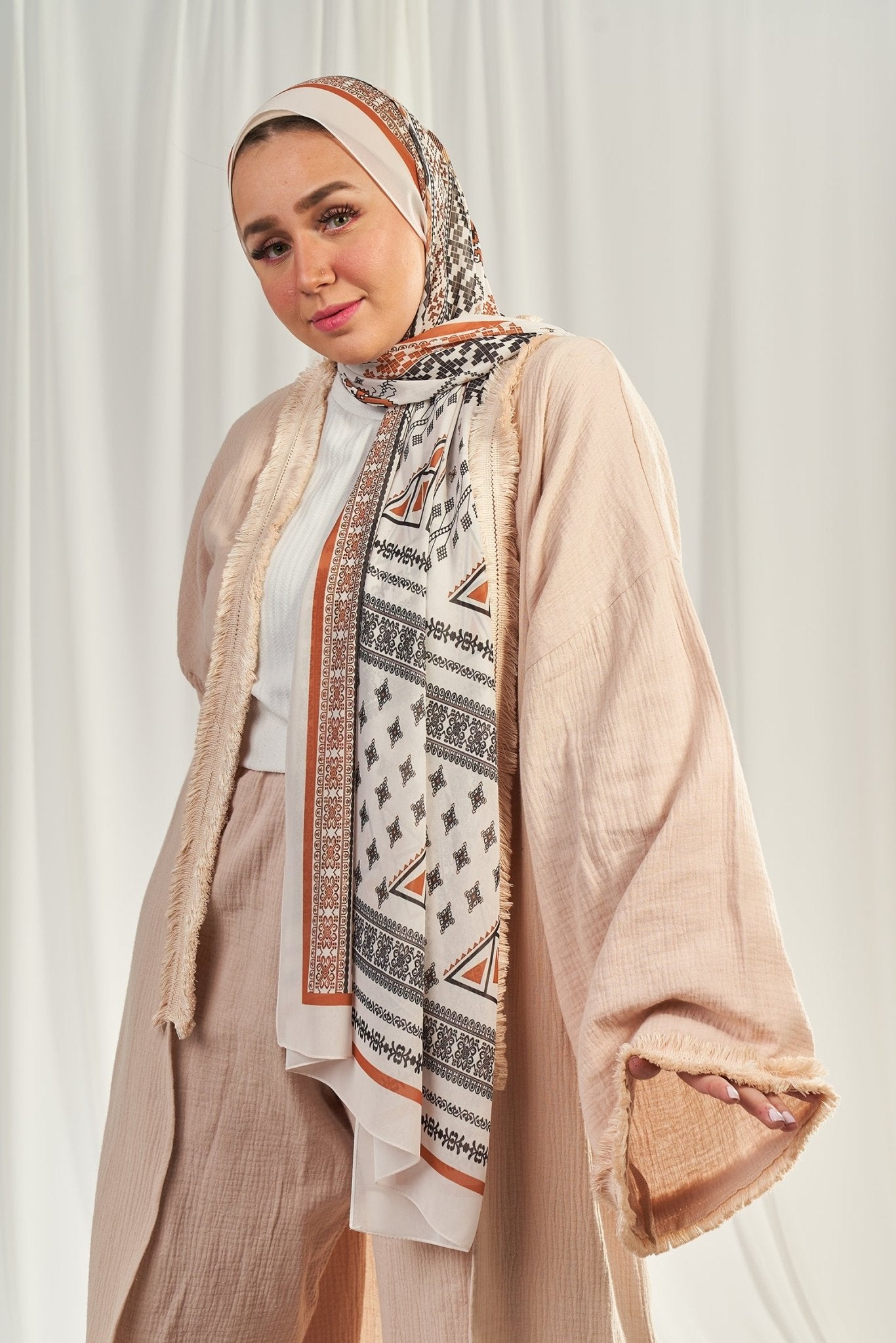 Clay - Lillyscarfofficial