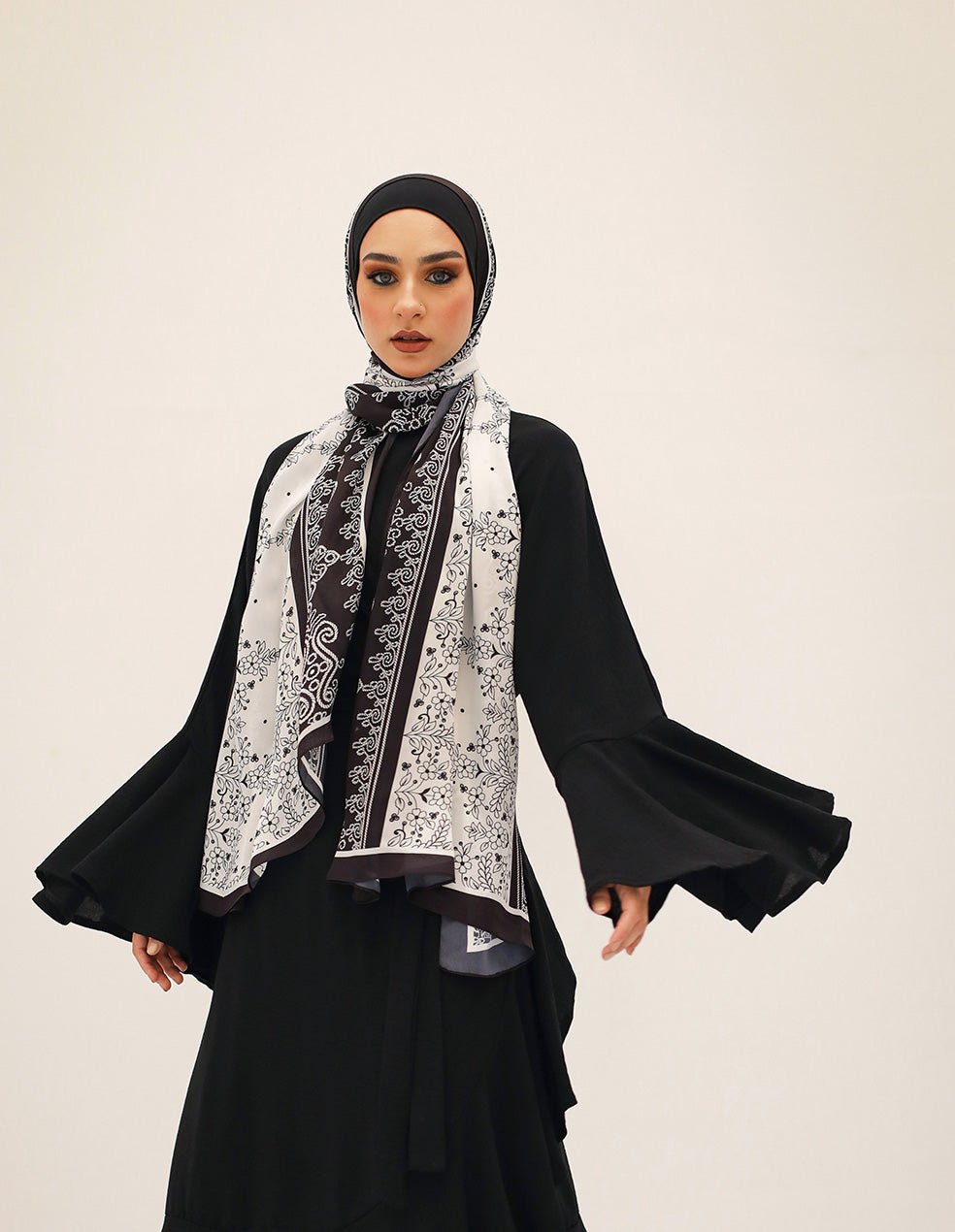 Dark Romance - Lillyscarfofficial