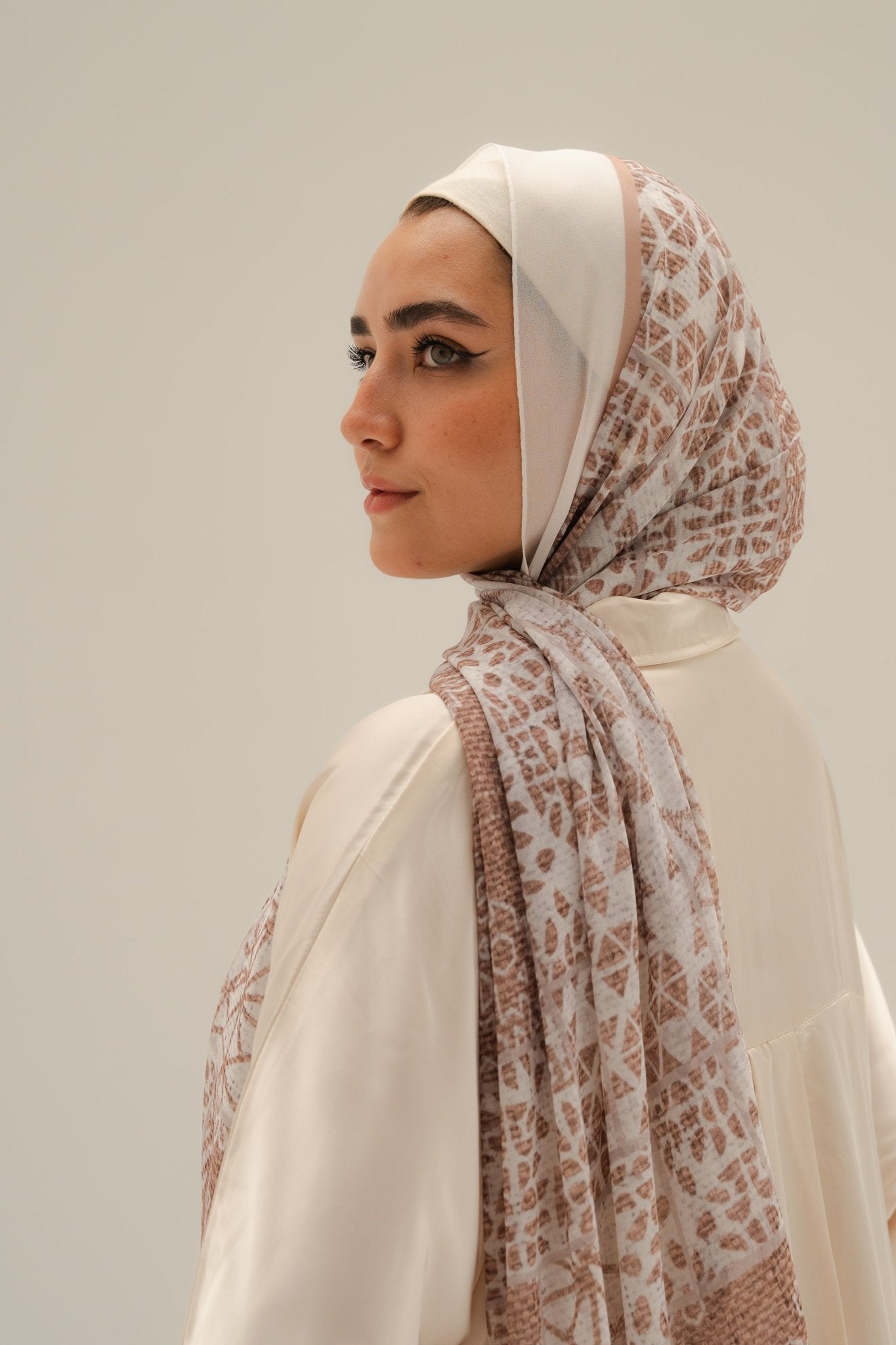 Desert Escape - Lillyscarfofficial