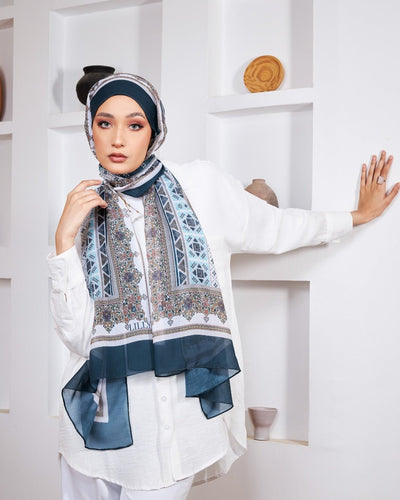 Farha - Lillyscarfofficial