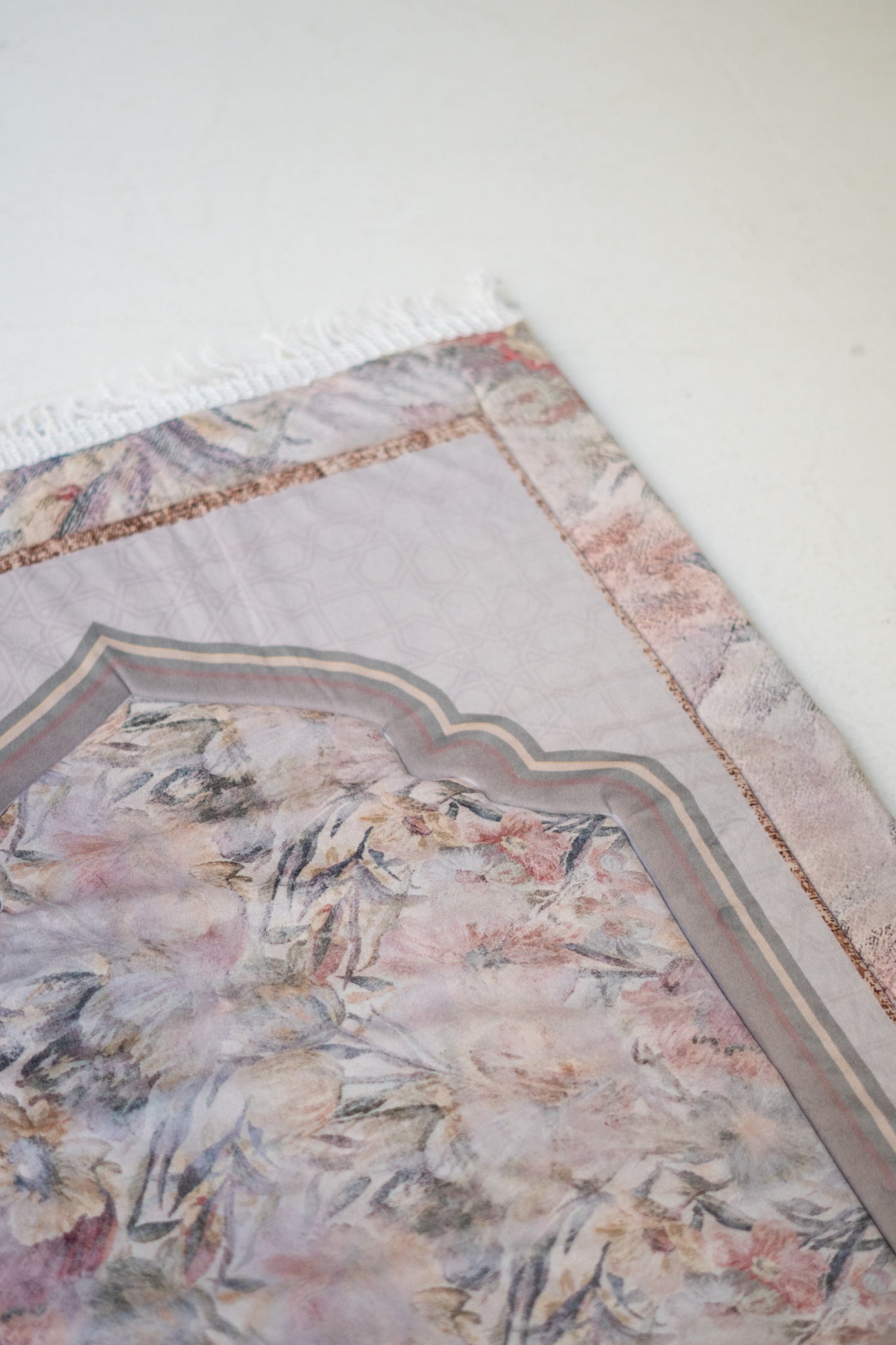 Floral Rug - Lillyscarfofficial