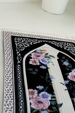 Flowers - Lillyscarfofficial