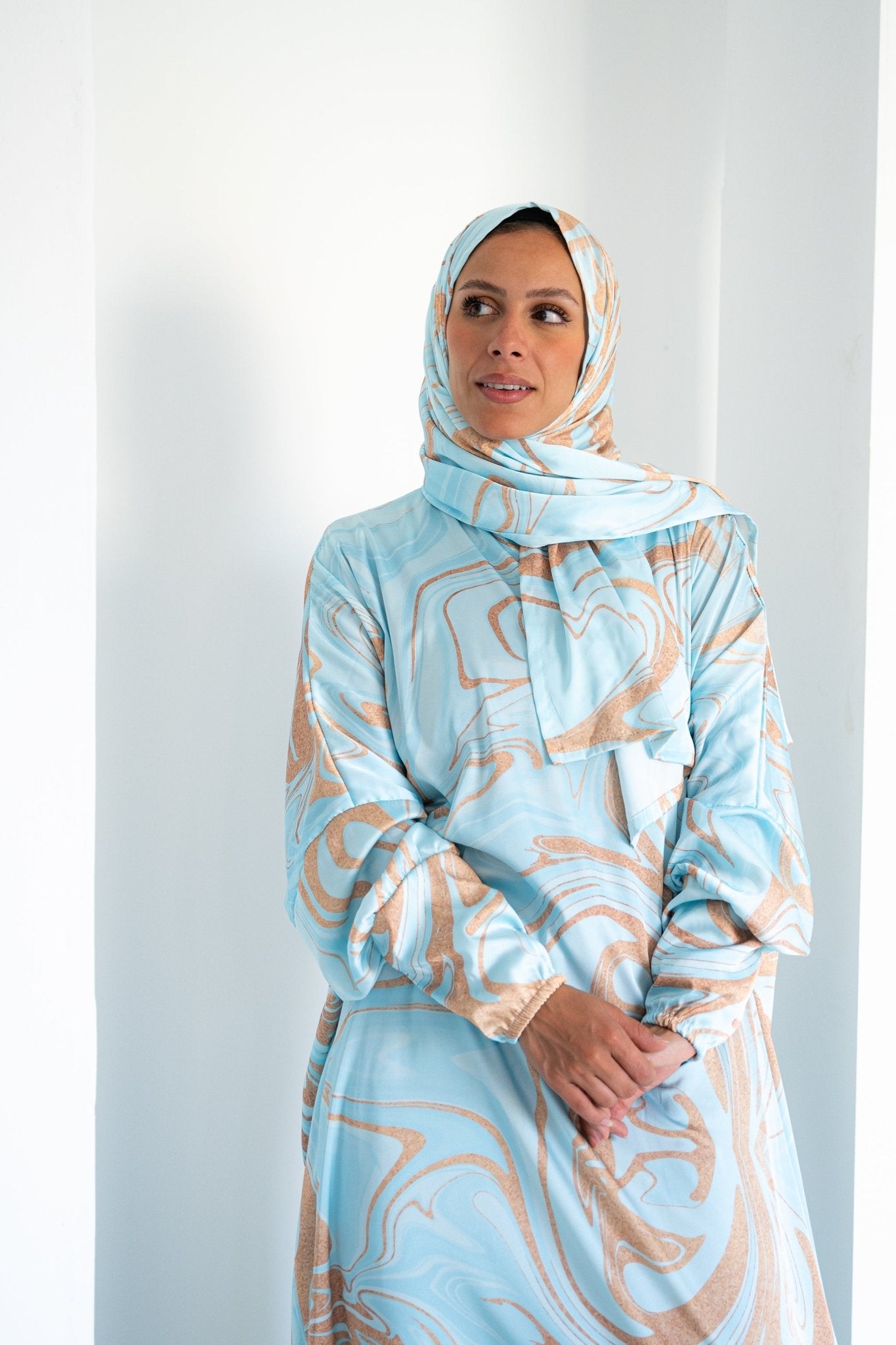 golden touch isdal - Lillyscarfofficial