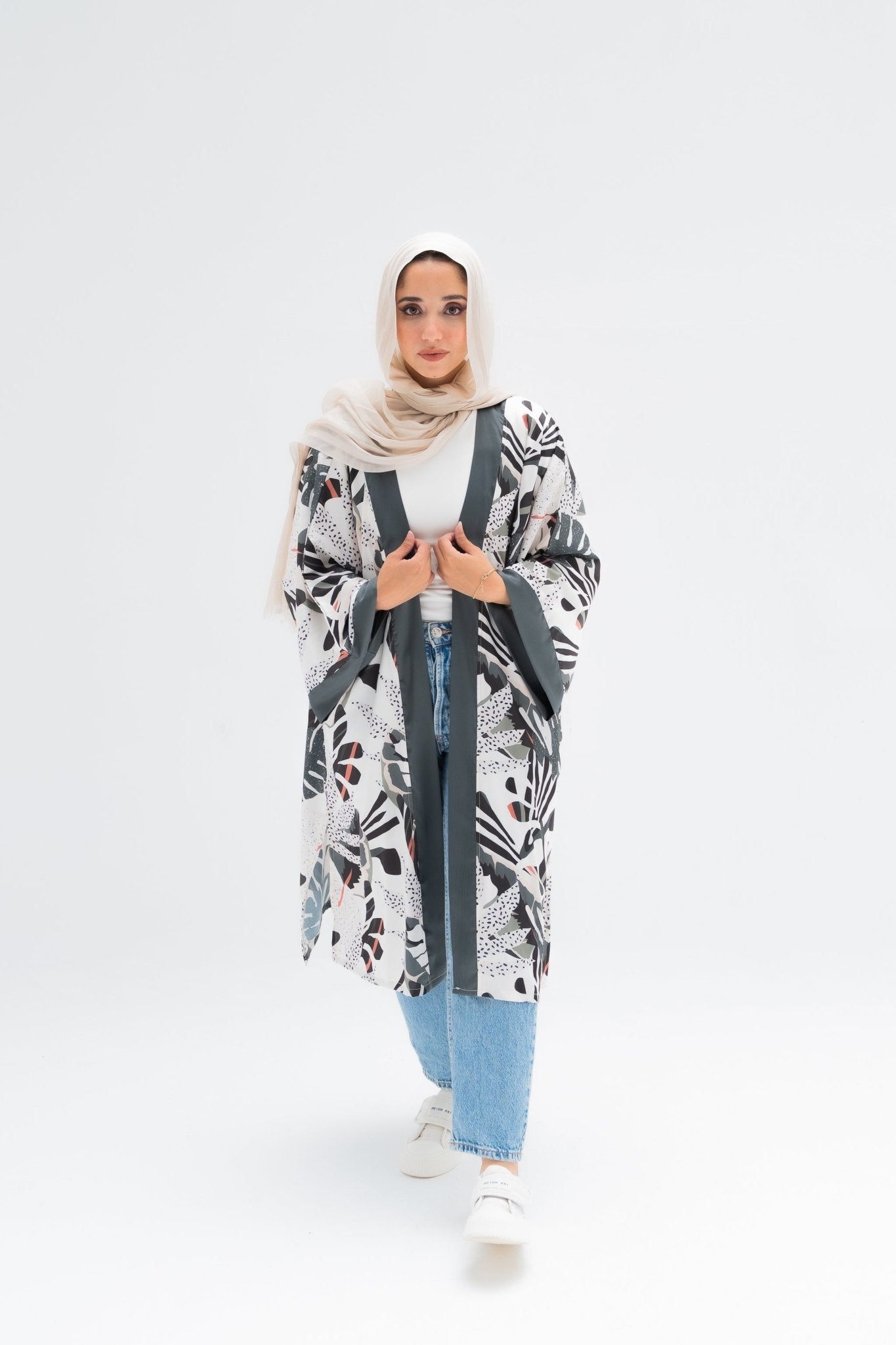 Hana - Lillyscarfofficial