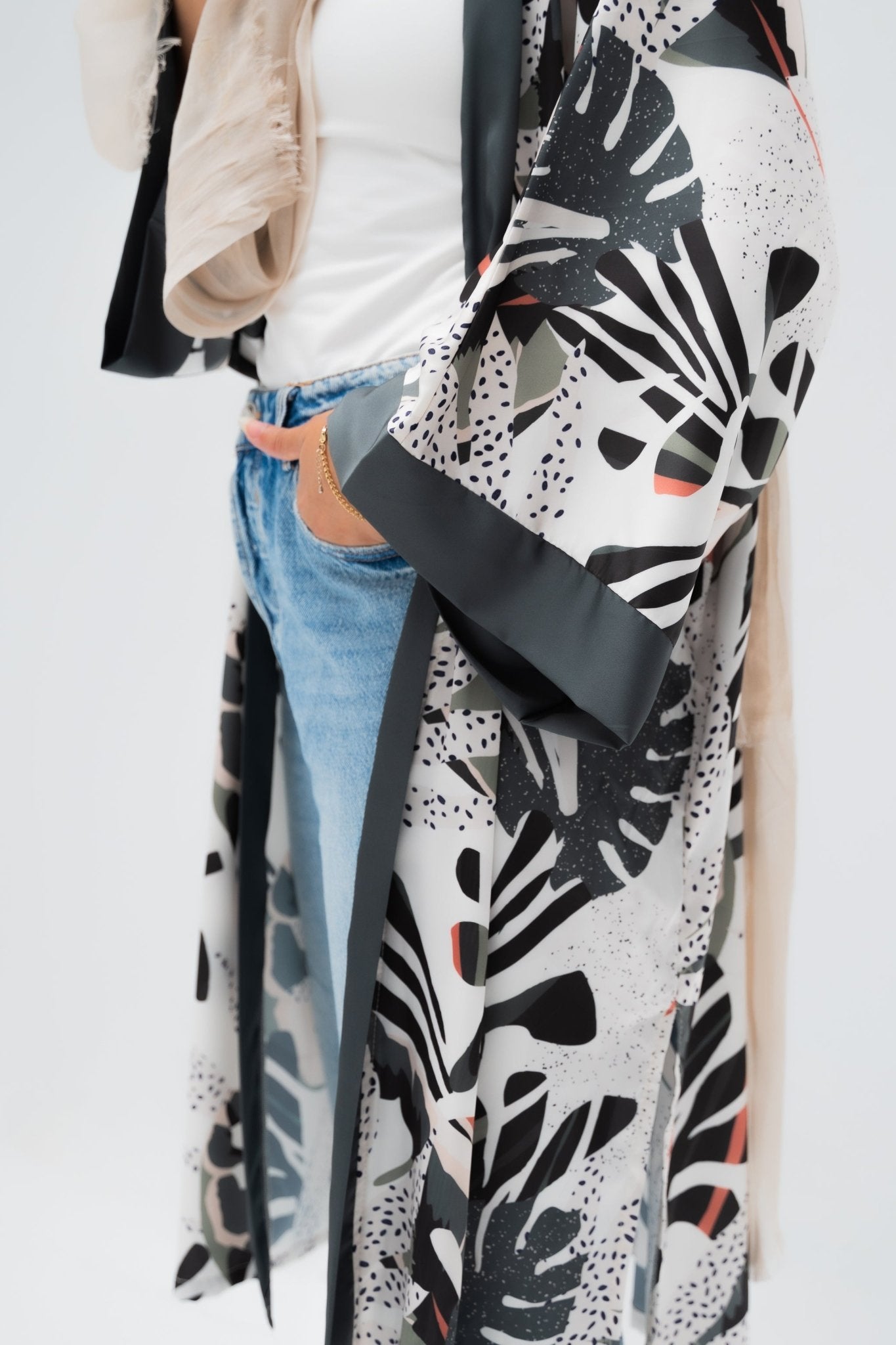 Hana - Lillyscarfofficial