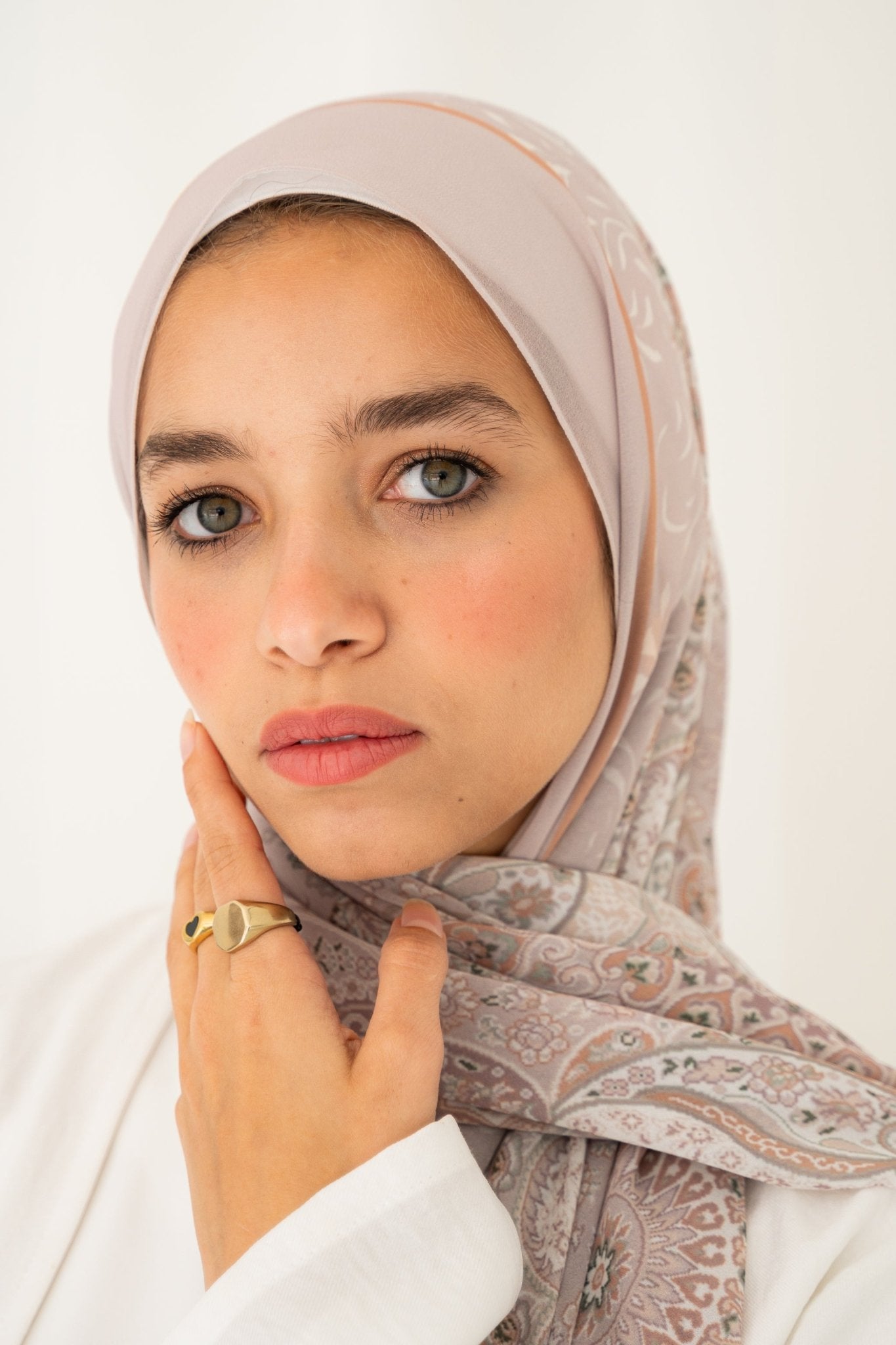 Jayla - Lillyscarfofficial
