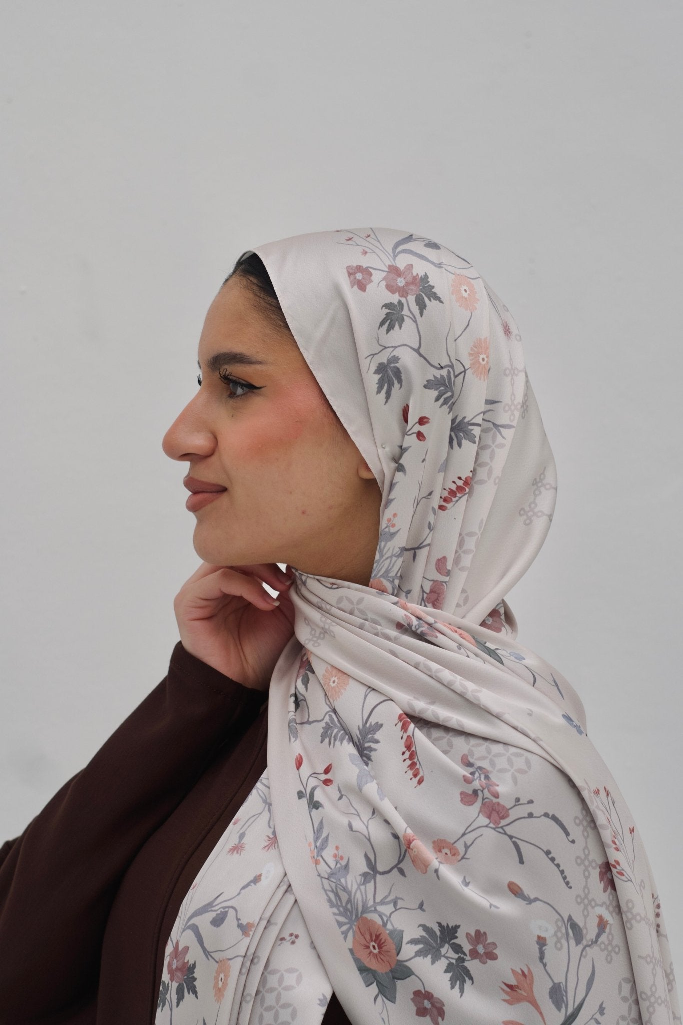 Kaelan Satin - Lillyscarfofficial