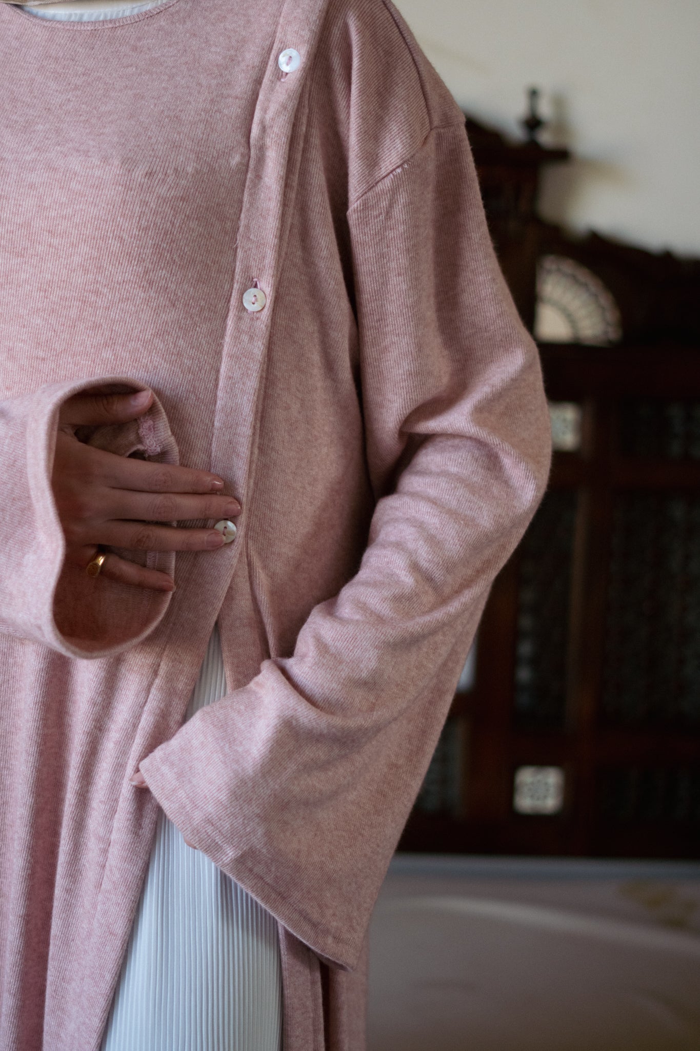 Knit Dress with Pleated Underlayer - Lillyscarfofficial