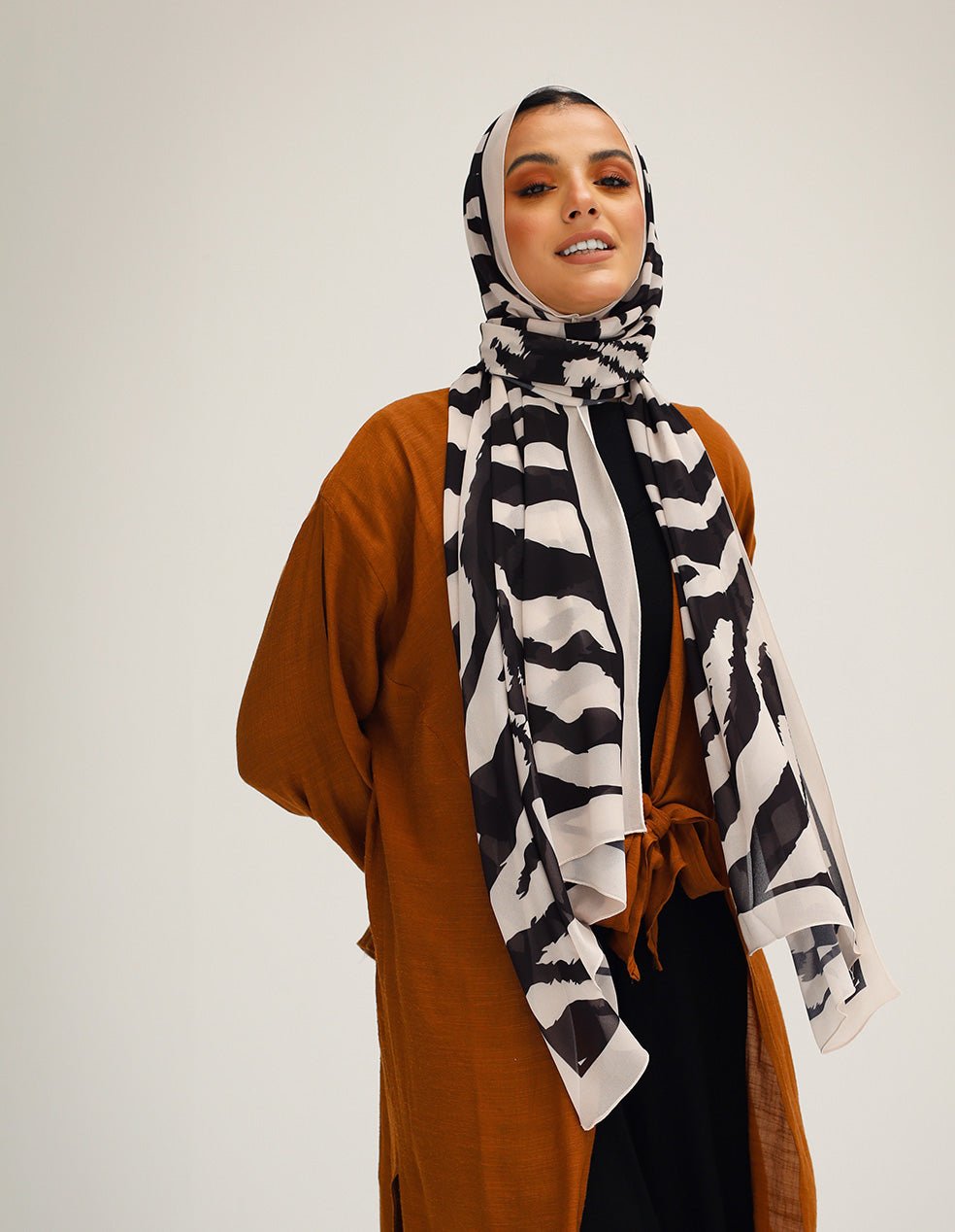 Levo - Lillyscarfofficial