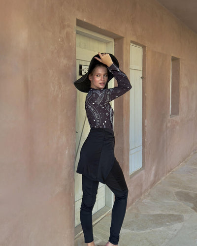 Manmablack - Lillyscarfofficial