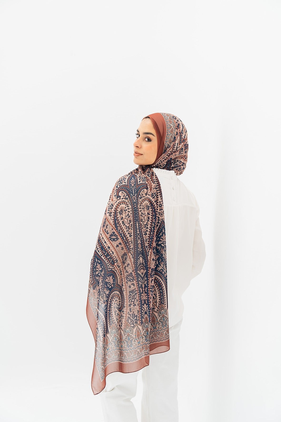 Midnight Truffle - Lillyscarfofficial