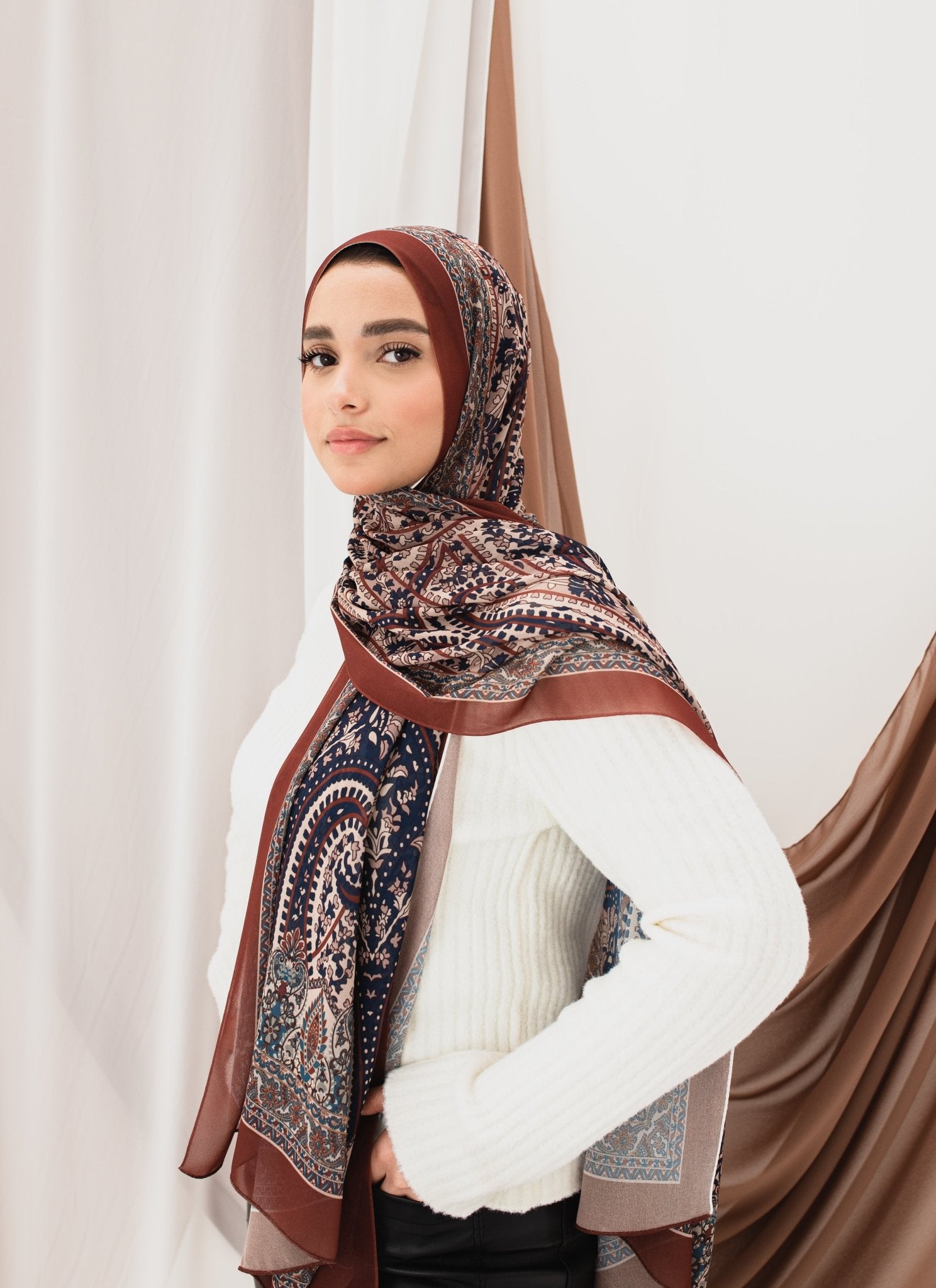 Midnight Truffle - Lillyscarfofficial