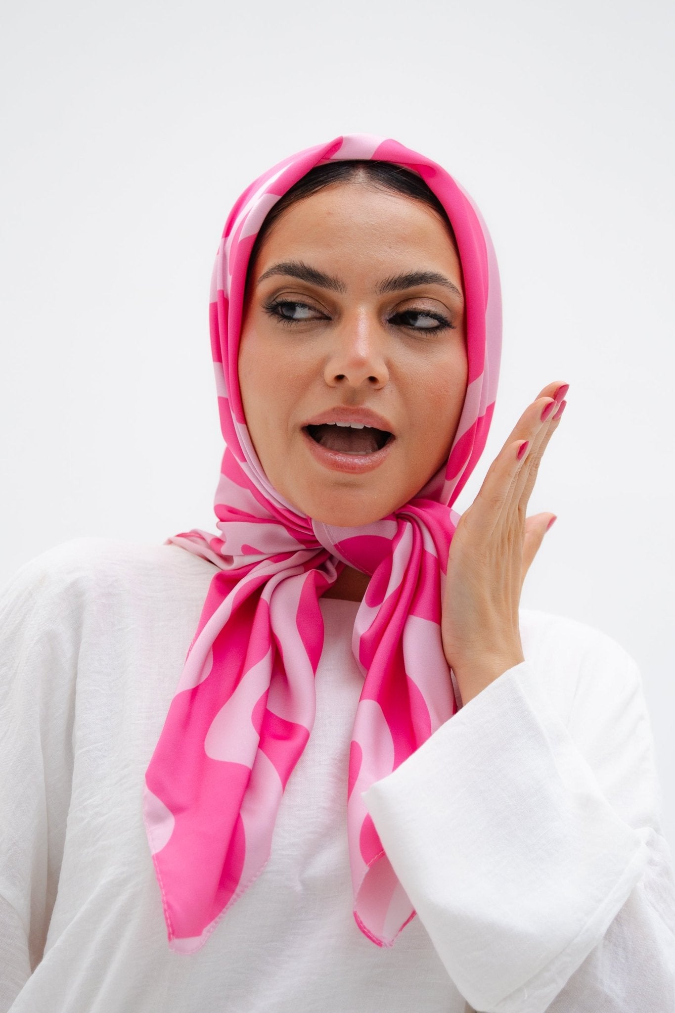 Milo - Lillyscarfofficial