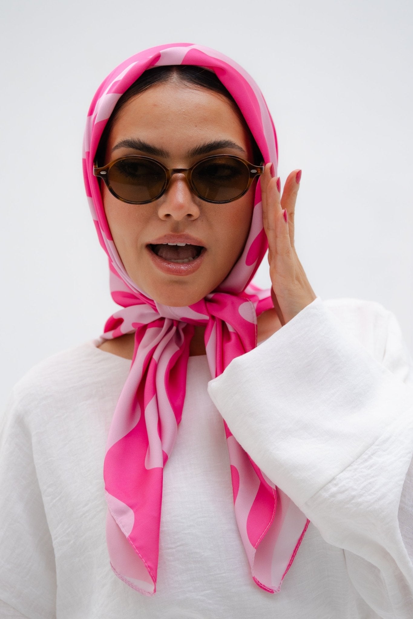 Milo - Lillyscarfofficial