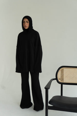 Minimal V in Black - Lillyscarfofficial