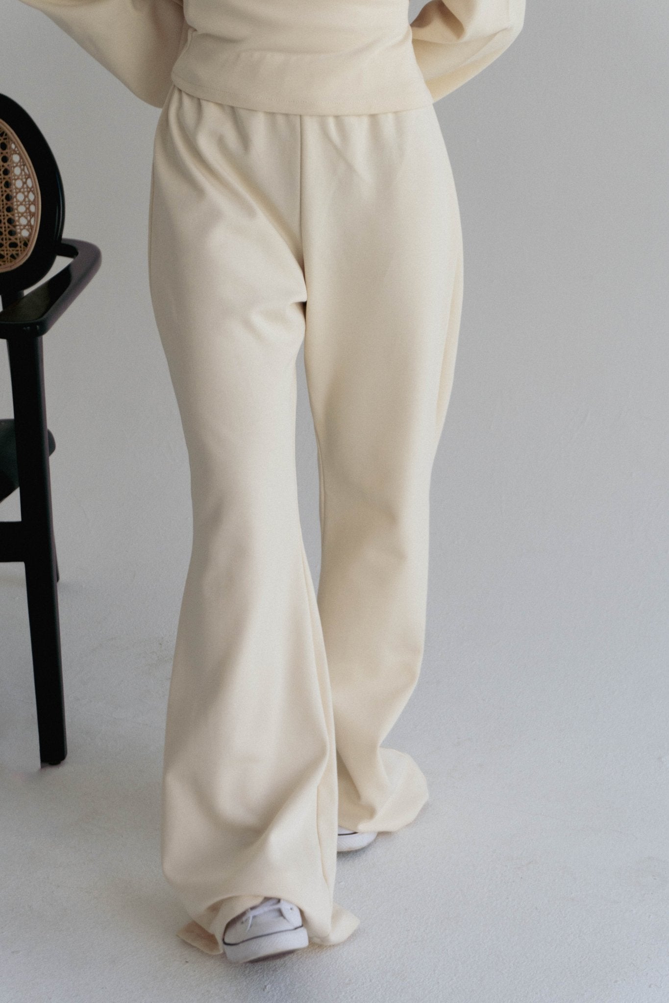 Minimal V in crème - Lillyscarfofficial