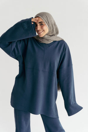 Minimal V in petroleum - Lillyscarfofficial